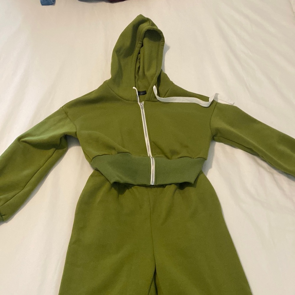 Track suit